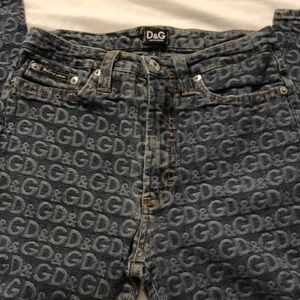 D&G vintage stretch Capri monogram jeans Rare sz26